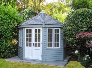 Wiveton Summerhouse in Farrow & Ball Paint
