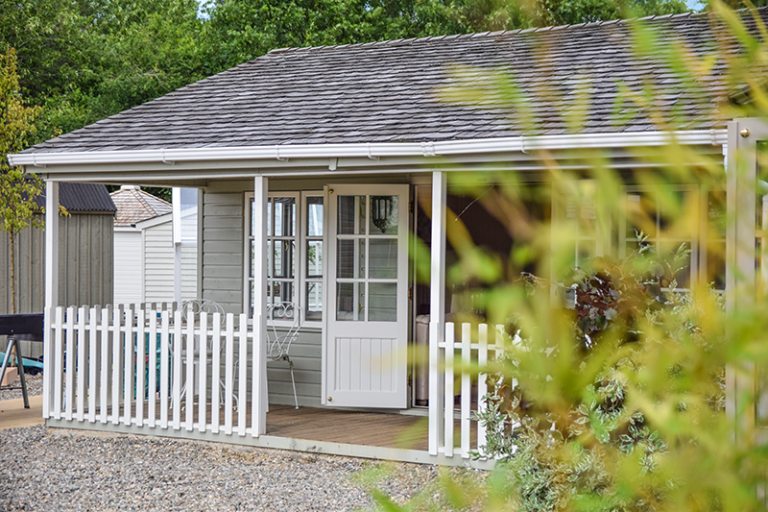 Pavilion Garden Room - 6.0m x 6.0m (20ft x 20ft)