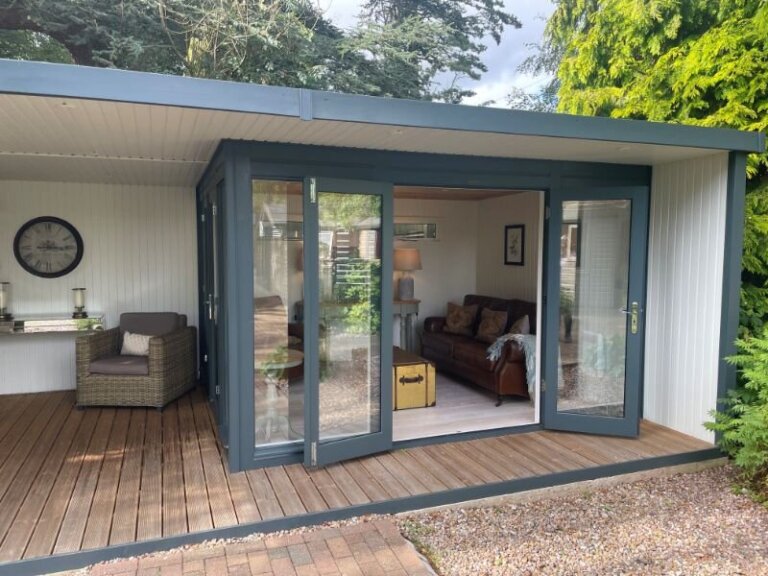 Holt - 3.8m x 6.6m (12ft x 22ft)