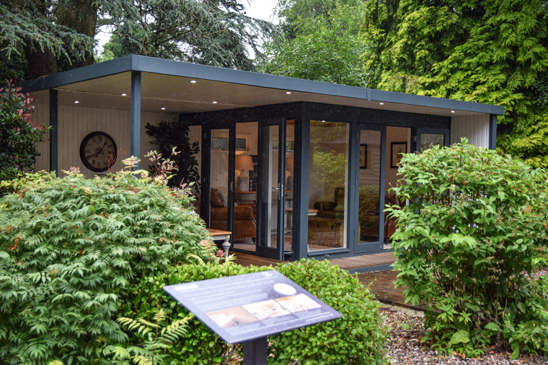 Trentham Holt