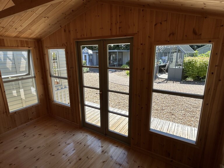 Morston - 3.6m x 3.6m (12ft x 12ft)