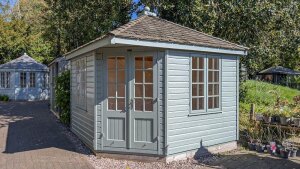 trentham weybourne