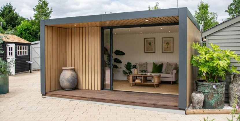 4.0 x 4.5m The Cube Studio painted in Nordic Sand at Copthorne